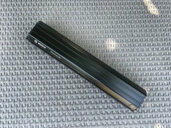 Bosch powertube 625Wh 16,7Ah 36V HORIZONTAL / nová /