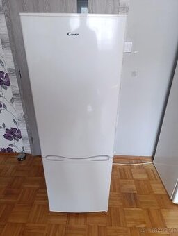 Chladnička s mrazničkou 143 cm