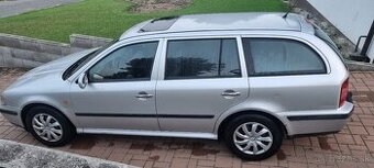 Škoda Octavia 1