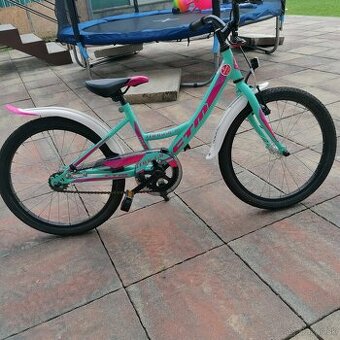 Predám dievčenský detský bicykel