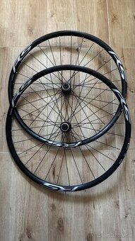 cestné kolesá Shimano WH-RS 170