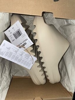 ADIDAS Yeezy Slide BONE