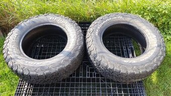 BF Goodrich 235/70 r16 T/A