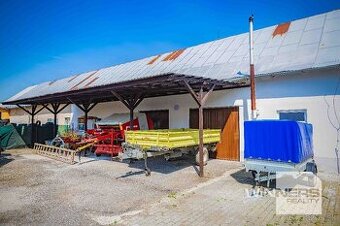 Na prenájom polyfunkčný objekt v Jasenove