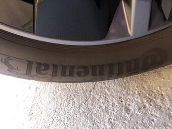 Letné pneumatiky Continental 235/50 R19