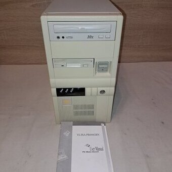 stary pocitac AMD 486DX4 100mhz