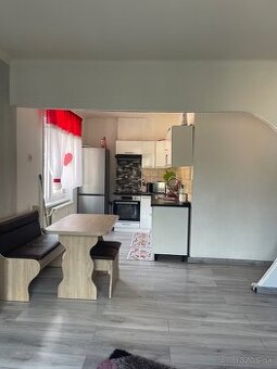 Zrekonštruovani byt v dobšinej 2 izbový - 1