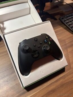 Predám originálny bezdrôtový ovládač pre Xbox