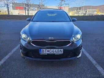 Kia Ceed SW 1.6 CRDi MHEV Gold