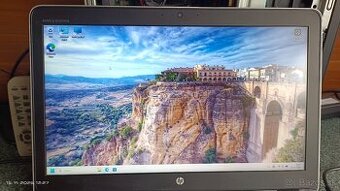 HP Elitebook 850 i5,16GB RAM,SSD 512GB