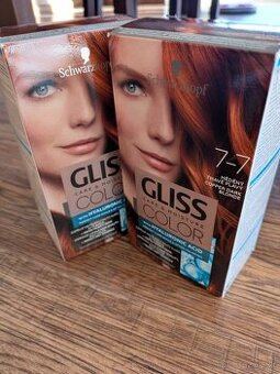 Darujem farbu na vlasy medenú 2ks