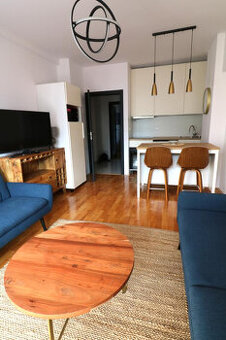 Prenájom 2 - izbového bytu Bulvár