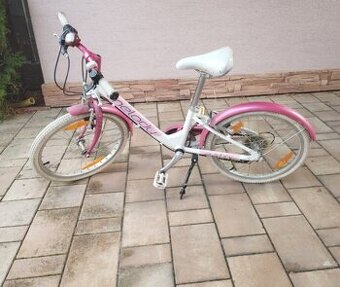Dievčenský bicykel