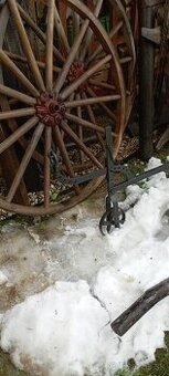 Staré drevené kolesá