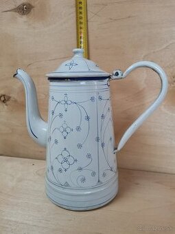 Smaltovaný čajník a konva. - 1