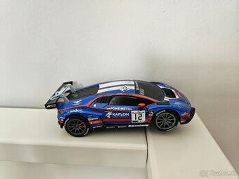 Auto k autodráhe carrera