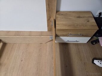 Predam manželsku postel so stolikmi 180x200