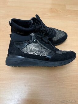 Dámske členkové topánky Remonte