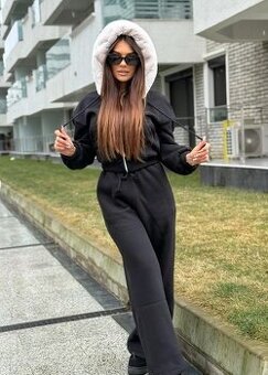 Tepla damska cierna bavlnena suprava s odopin.kozusinou NOVA