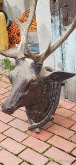Starožitné jelenia hlava vyrezavana, trofej,parožie, zhody