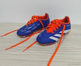 Detský futbalový dres a kopačky