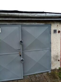 Predám garáž v Humennom