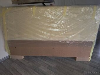 Čelo postele - Drevona