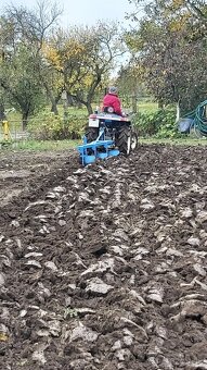 ISEKI LANDHOPE 160 -