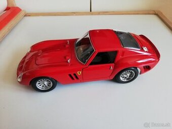 1:18 FERRRAI 250GTO 1962 Bburago