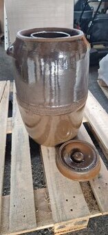 Keramický sud na kapustu