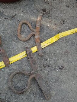 Ozdobna zábrana.stare ručky na kotol