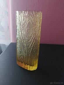 Váza žlte sklo