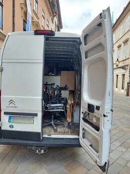 Sťahovanie-Vypratávanie-Nákladne taxi