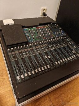 Soundcraft performer 2