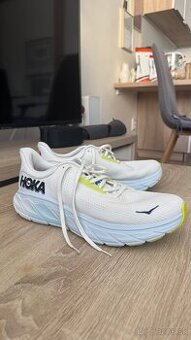 Tenisky Hoka Arahi 7