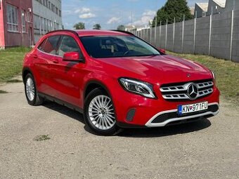 Mercedes-Benz GLA 180 D