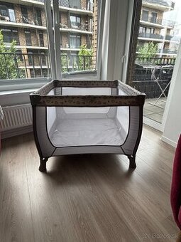 Hauck Sleep N Play SQ ohrada / cestovná postieľka