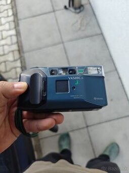 Retro Fotoaparát Yashica J AF & 32mm 3.5