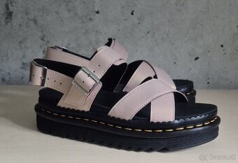 Dr. Martens Voss II EU39