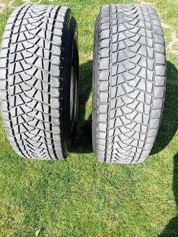 Predám celoročné pneumatiky 235x65 R17