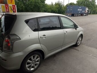 Toyota Corolla Verso 2.2 d