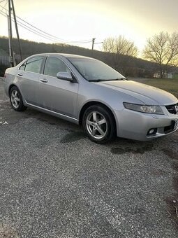 Honda accord 7g 2.4