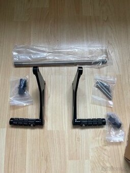 Honda Monkey 125 stupačky spolujazdca