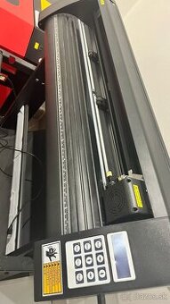 Rezací plotter 720mm