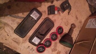 Lancia Prisma,Delta,zrcatko,kloub kola