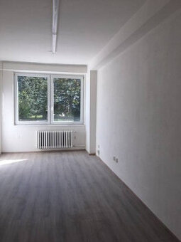 Prenájom kancelárie 18m2