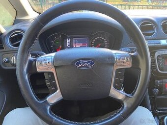 Predám 7 miestny Ford galaxy