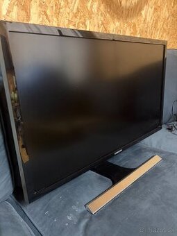 Predám 2x Samsung U28E590D UHD 4K LED