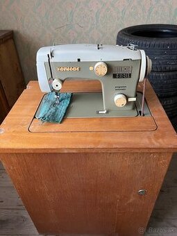 Veritas šijací stroj