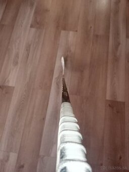 hokejka pravá strana